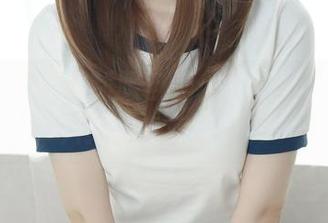 Asagiriai的制服自拍：私拍资源，谁说只给学生穿的？！