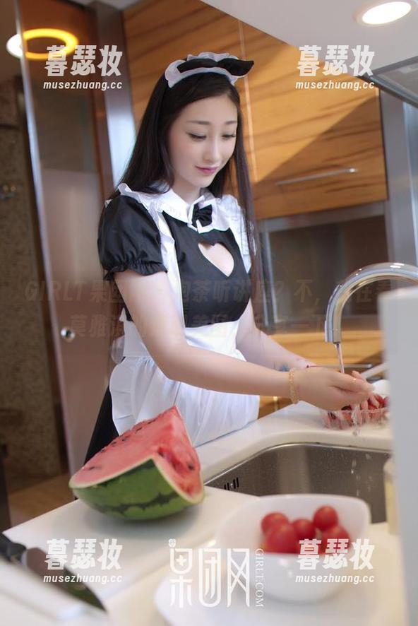 GIRLT果团网-莫雅淇 GIRLT果团网 - 泡茶听讲座?不,我在看莫雅淇的透明美图,分享一下!