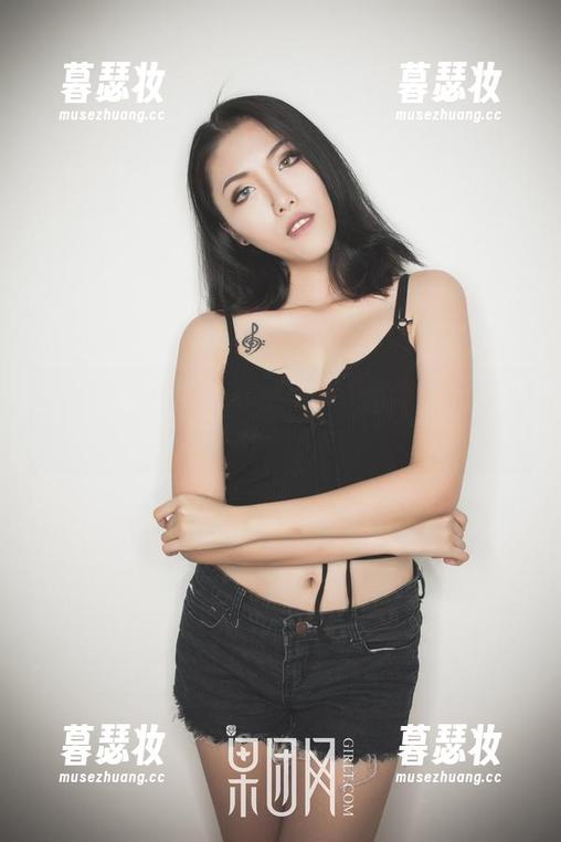 GIRLT果团网-陈雅漫 GIRLT果团网 - 美脚来袭,陈雅漫套图让人挪不开眼。