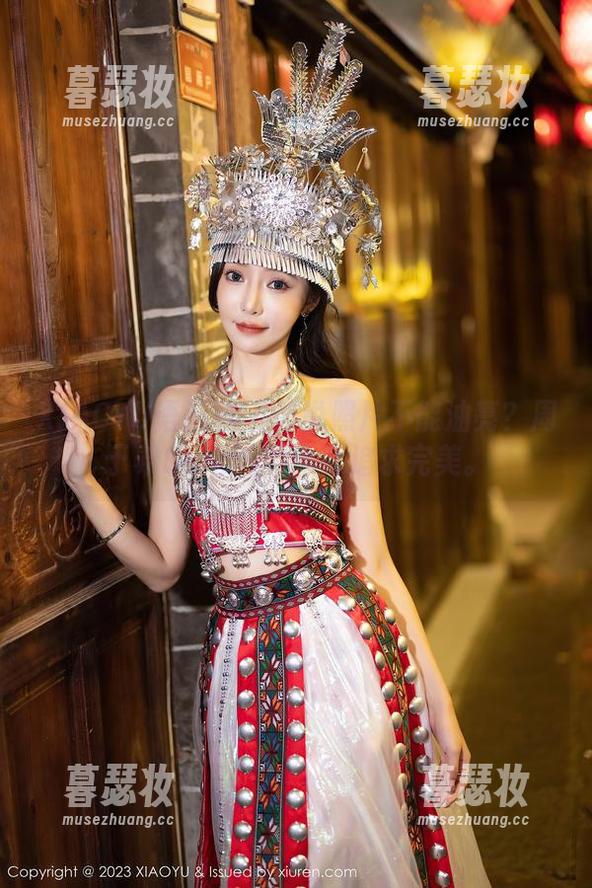 XIAOYU语画界-周于希Sandy XIAOYU语画界 - 谁说照片不能油亮?周于希Sandy的全套追求完美。