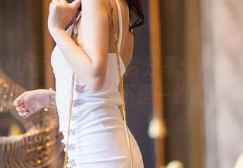 XIAOYU语画界 - 图片分享：周于希Sandy的连体衣，真不是一般的大胆！
