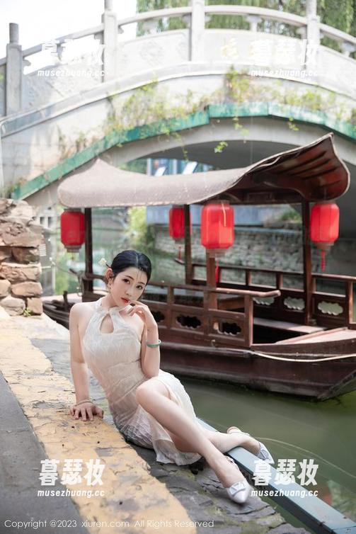 Xiuren秀人网-youOvOyou Xiuren秀人网 - 这组youOvOyou的镂空美图套图,果然是看了一遍又一遍,直想翻到最后。