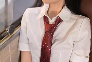 Xiuren秀人网 - 制服美图，周于希Sally总是能戳中我们的心底，别说不想点赞。