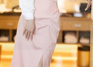 Xiuren秀人网 - 小橘子orange写真：油亮升级版，谁也挡不住的迫不及待