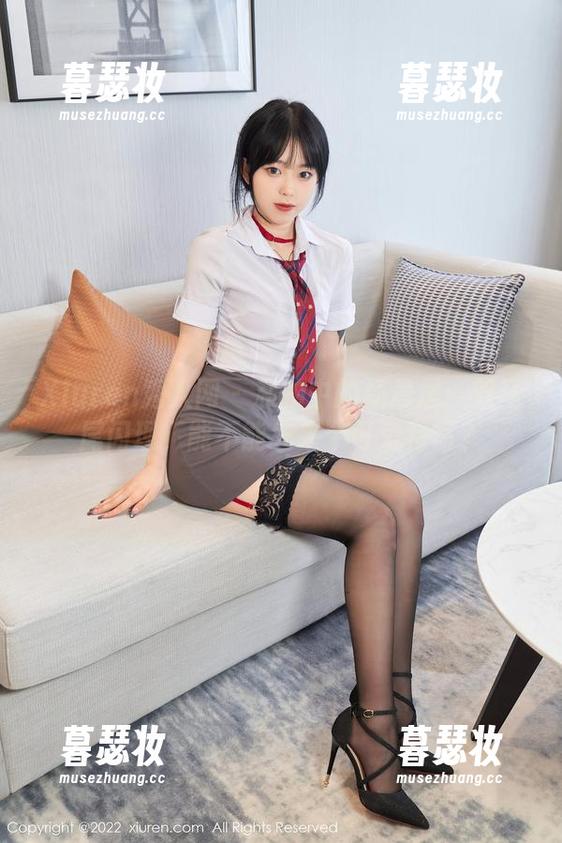 Xiuren秀人网-杨晨晨 Xiuren秀人网 - 私拍中的杨晨晨:双马尾闪现,能不能先来个可爱特写?