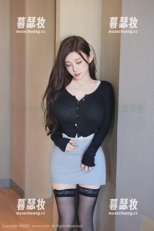 Xiuren秀人网-王馨瑶Yanni Xiuren秀人网 - 王馨瑶Yanni泳装原图—体会一下夏天的松弛感?