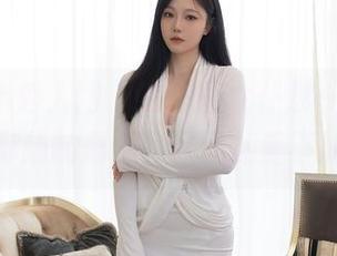 Xiuren秀人网 - 白琮瑗女仆展——呃，不是你想的那样，原图加量不加价哦