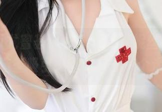 YouMi尤蜜荟 - 被Egg_尤妮丝Egg的护士造型吸引，壁纸又多一个选择啦