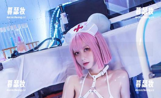 izumi泉桃子 下载这本izumi泉桃子的海边写真集,拿着它去海边也是一种时尚!