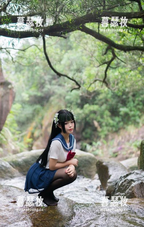 你烨烨 你烨烨的花与酒与少女:说好的酒都去哪儿了?原图快来给我解释!