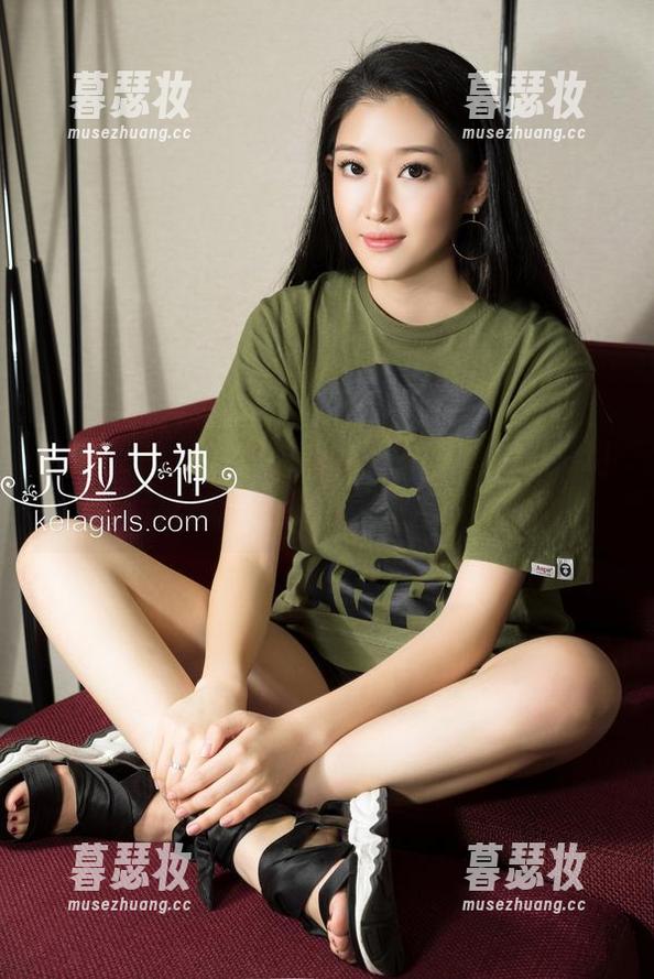 克拉女神-雅楠 克拉女神 - 雅楠的高清日常图集:这一切,看起来都挺随意的,但其实挺用心。