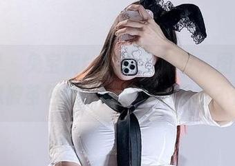 微密圈 - 兔宝妮to的女王感觉，图集资源就像被茧包裹，想要逃出又舍不得！