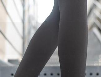兔玩映画这套私房、图集完完全全就是说白高跟和网袜的美好吗？