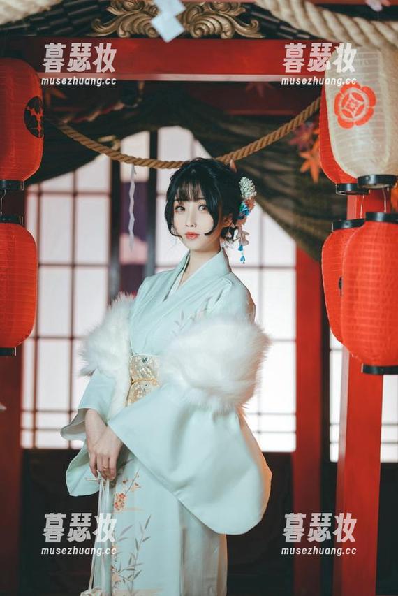 凉凉子rioko带来的泳装精选套图，掀起一波心潮的节奏。