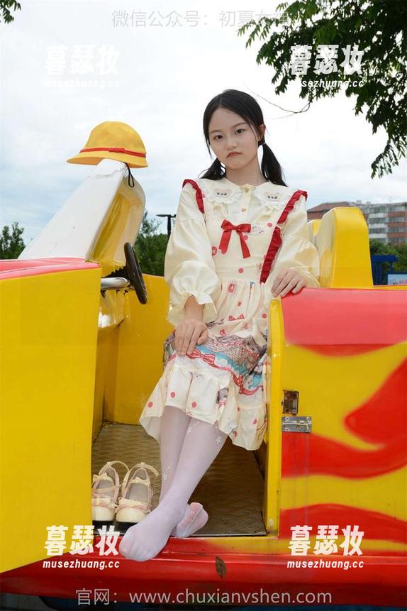 初夏女神-安妮 初夏女神 - 安妮,运动起来的原图,手握蘑菇的迷弟们都在想啥?