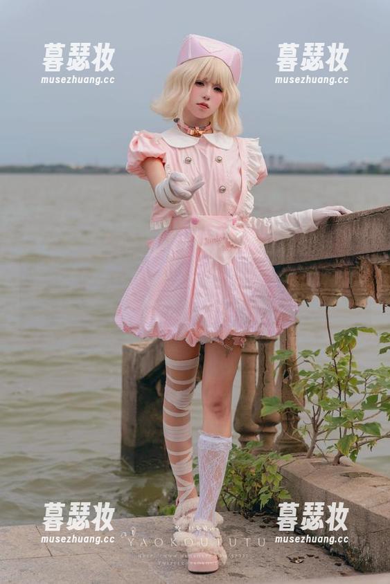 咬人小小兔 咬人小小兔狂咬——这段岛风需要Twice的欢呼!