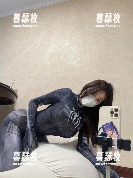 奶宝妹纸 微密圈 - 奶宝妹纸的双人写真合集:友情的边界在哪里呢?