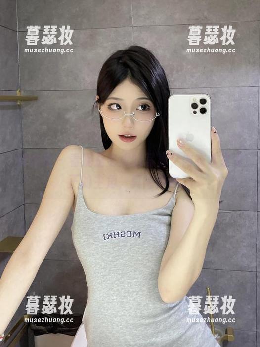 妮是老虎 微密圈 - 看妮是老虎的写真,内衣才是真正的主角,真得捧腹。
