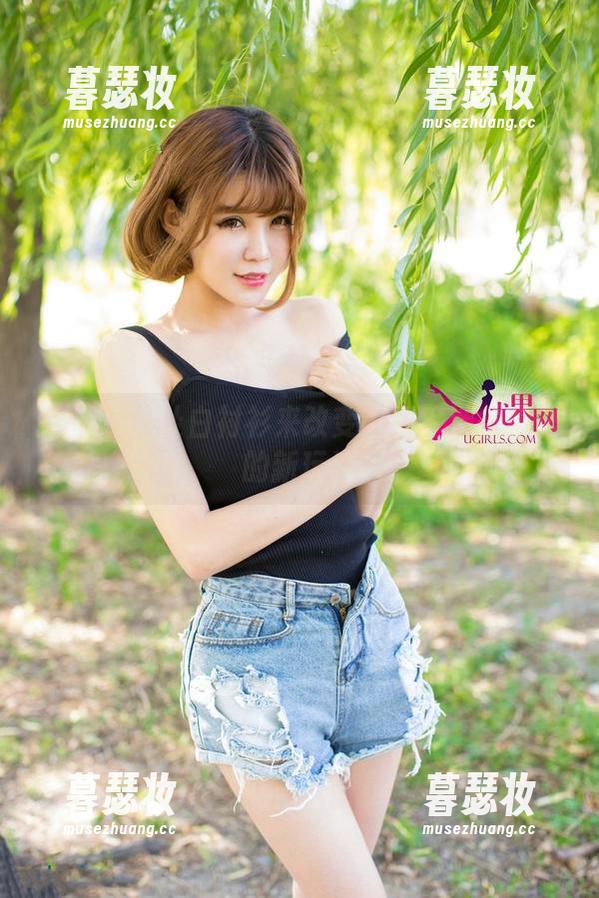 尤果网 - 让白衬衫来改变一切？涉谷由里的新玩法