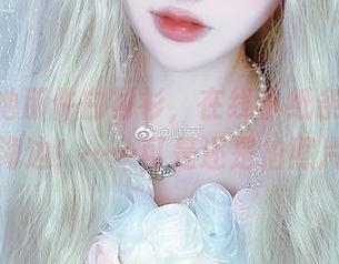 嶋葵与她那件白衬衫，在线小纸条：我想去海边！……可是还是拍照片吧