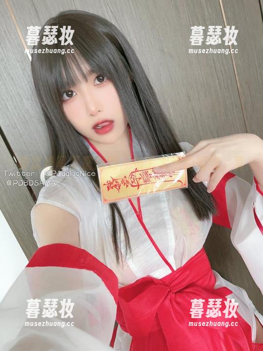 被这组写真震撼到，布丁大法的姐姐，真是大爱无疆！