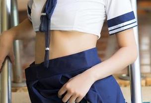推女神 - 寻常泳池不寻常的姿态：陈雨涵全套图片，让你意外