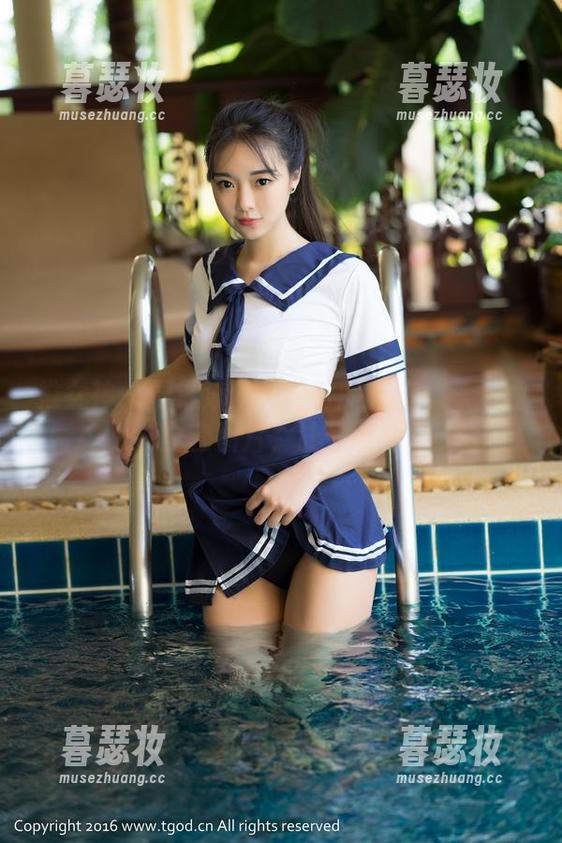推女神-陈雨涵 推女神 - 寻常泳池不寻常的姿态:陈雨涵全套图片,让你意外