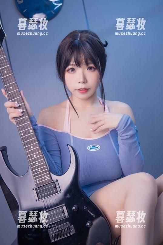 精选校服：无颜小天使wy神奇的演绎，谁说校服不能有趣？