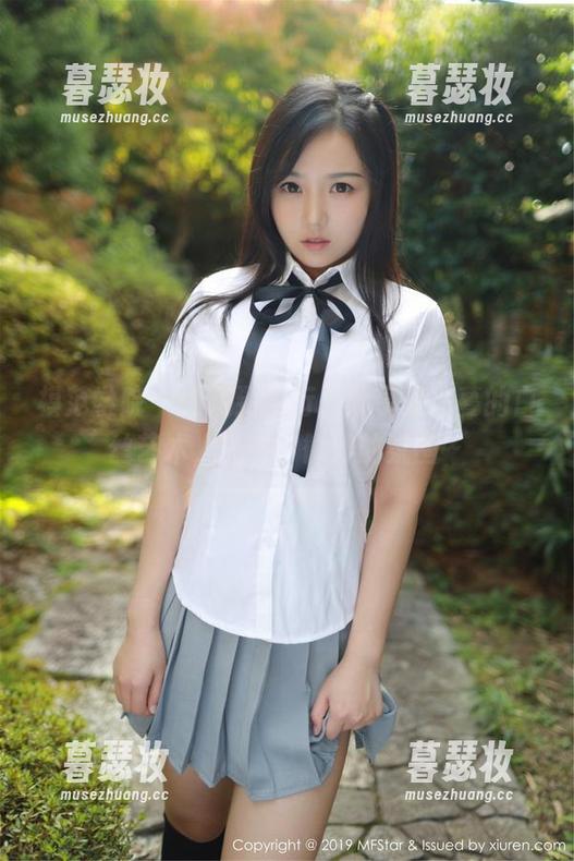 模范学院-夏玲蔓 模范学院 - 细腻到不行,分享夏玲蔓的白丝艺术,充满了微妙的氛围~