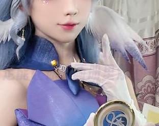 谁能拒绝定制？狐玖玖的碧蓝航线大凤图集肯定能让你的画册里添上一笔！