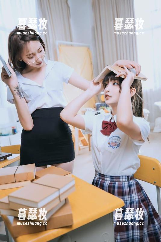 神乐坂真冬 学姐的美图大集合——神乐坂真冬的调皮笔触