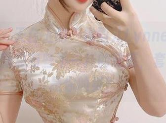 微密圈 - 天台上的“禅雨儿Lynne”，这次的更新总有些不一样的味道，套图哪个是你的菜？