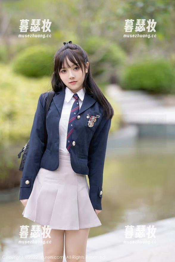 秀人网-刘婷婷 秀人网 - 清纯刘婷婷的私房图包,真能俘获少女心嘛?