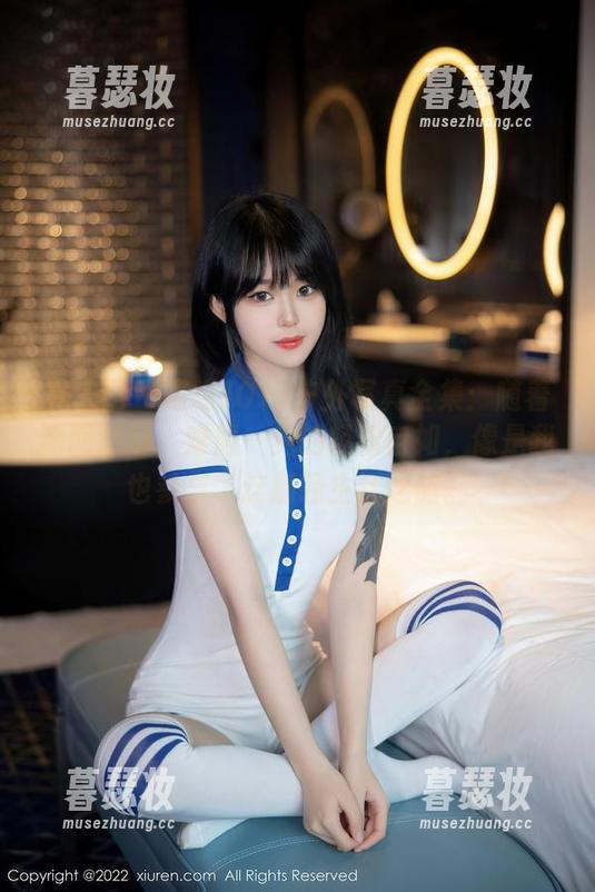 秀人网-喵喵JOJO 秀人网 - 喵喵JOJO户外写真全集:随着画面流动,难得一见的轻松自如,像是我也参与了这趟轻生活之旅。