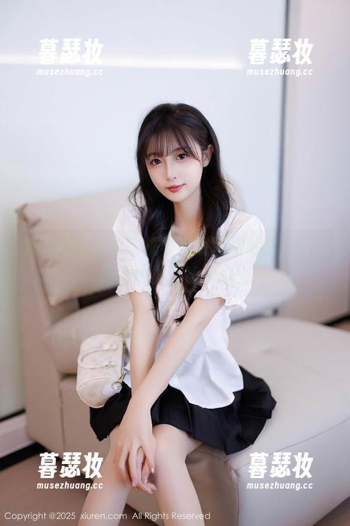 秀人网-明日花桃桃 秀人网 - 明日花桃桃透明图集更新,哇,背景也被透明了啊!