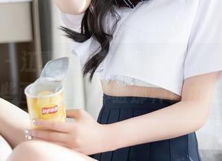秀人网 - 江真真海边原图合集，好想跳进这些画面里，体验那种自由感！