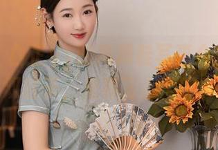 秀人网 - 白芷yy的高跟鞋写真合集：看这双鞋子，是要飞上天吗？