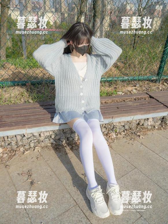 紧急企划-小恩 紧急企划 - 小恩用JK经典刷新了图库,我的审美被她重新定义了