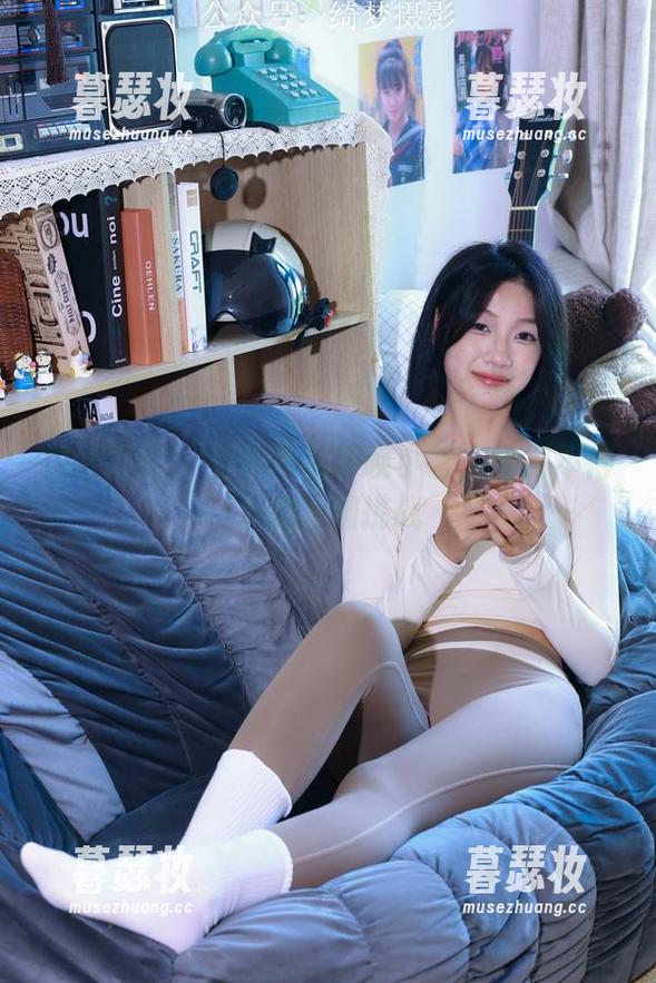绮梦摄影-小艺 绮梦摄影 - 全集作品呼唤小艺:大得不得了的瑜伽挑战