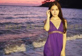 美媛馆 - 美图在线，唐琪儿的紧身牛仔裤果然是个话题！