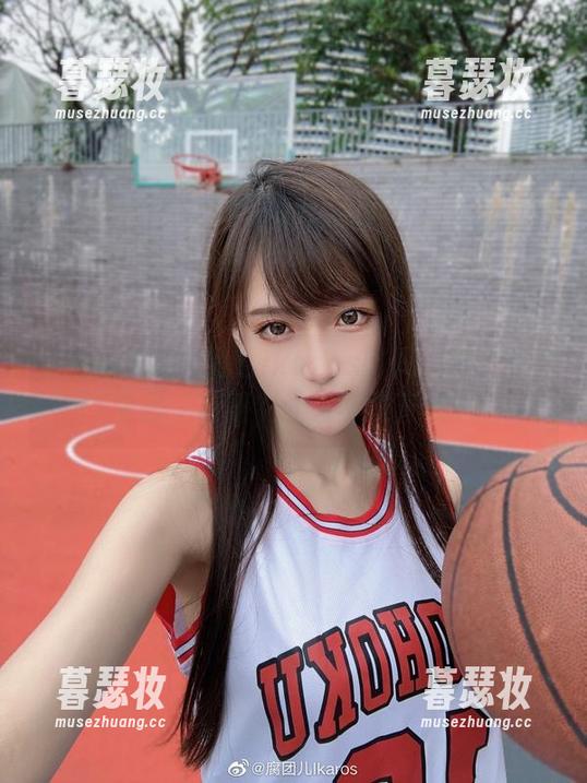腐团儿Ikaros 这身婚纱和腐团儿Ikaros的cos彻底打破常理,高清到让人不敢直视!