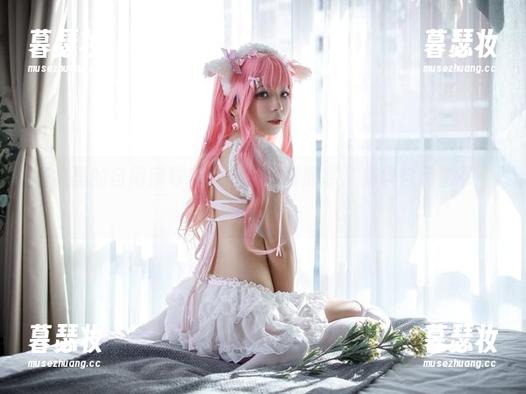 自闭颜球球 图集里的自闭颜球球少女,下载即享‘豪华自闭套餐’!