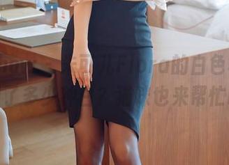 花漾show - 朱可儿Flora的白色写真，定制了多少种白？猫咪也来帮忙啦！