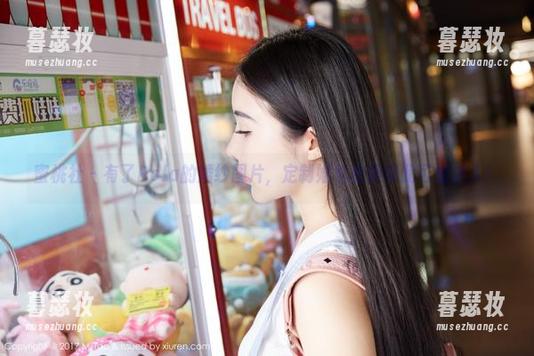 蜜桃社-Rola 蜜桃社 - 有了Rola的婚纱图片,定制婚礼变得如此可怕迷人!