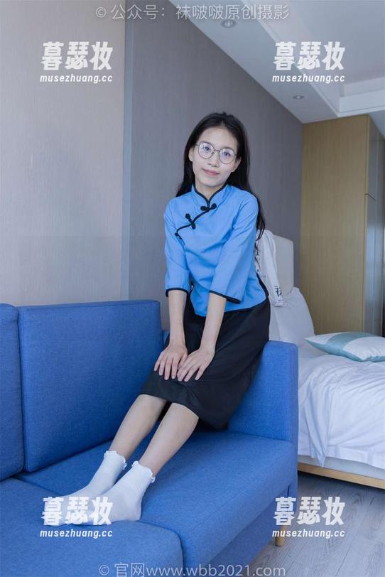 袜啵啵 - 小甜豆带你看美图，每一张都是她极具穿鞋哲学的套图，靴子、丝袜，瞧瞧！