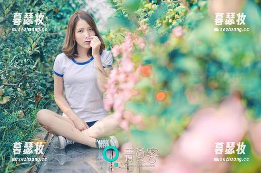青豆客-k8傲娇萌萌 青豆客 - 双人合影,结果k8傲娇萌萌一个人抢镜,查看高清图片佐证吧!