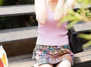 青豆客 - 在网盘的角落里发现了歆小兔chobits的连衣裙，下载后你也会爱上它！