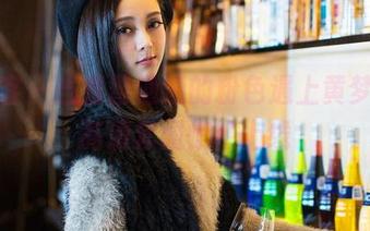 青豆客 - 当普普通通的粉色遇上黄梦羡，高清套图惊艳上线