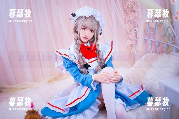 鳗鱼霏儿的婚纱写真，难道是个真人版的虚拟偶像调调？
